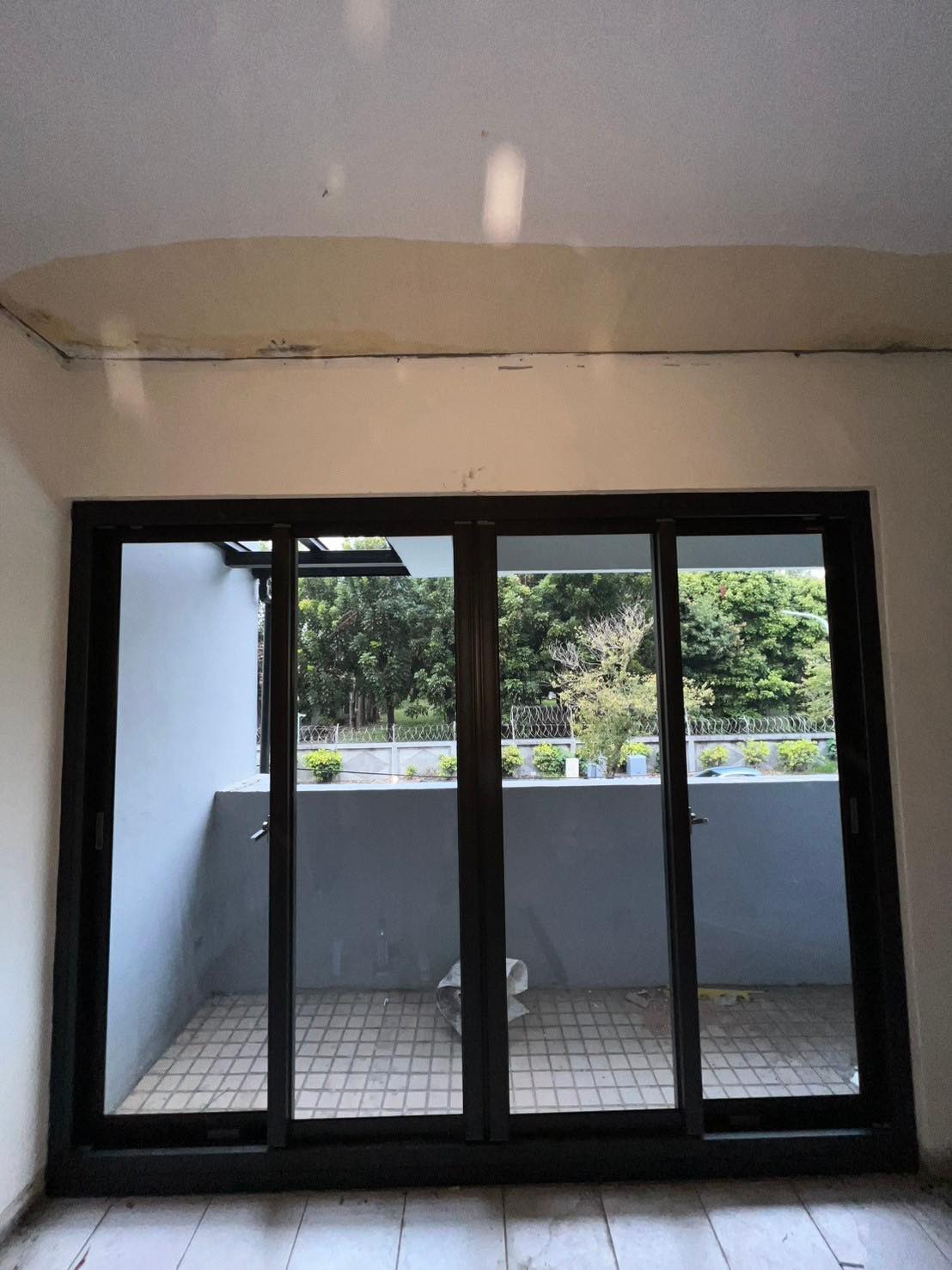 台南鋁門窗包框施工