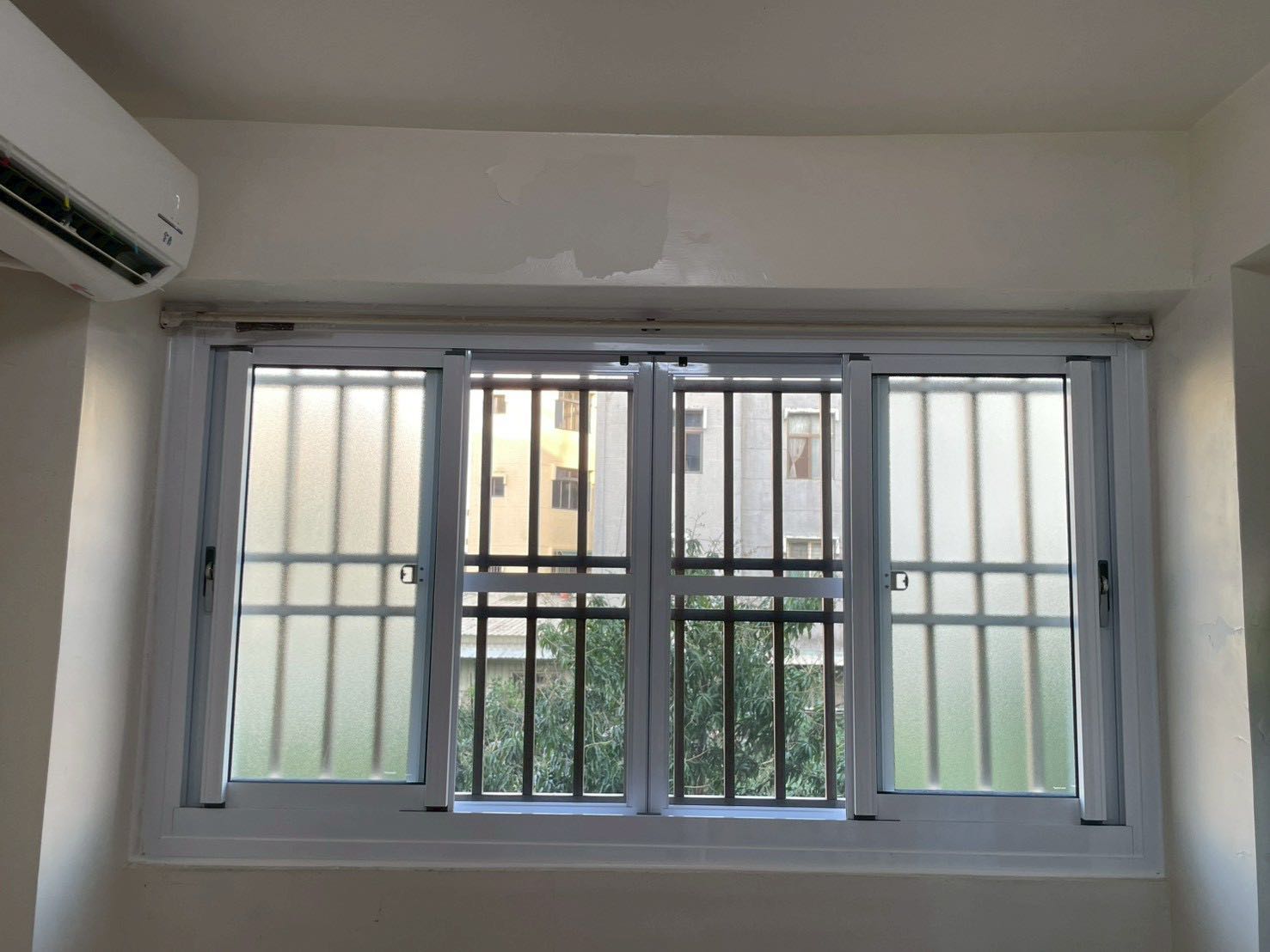 台南氣密窗包框施工