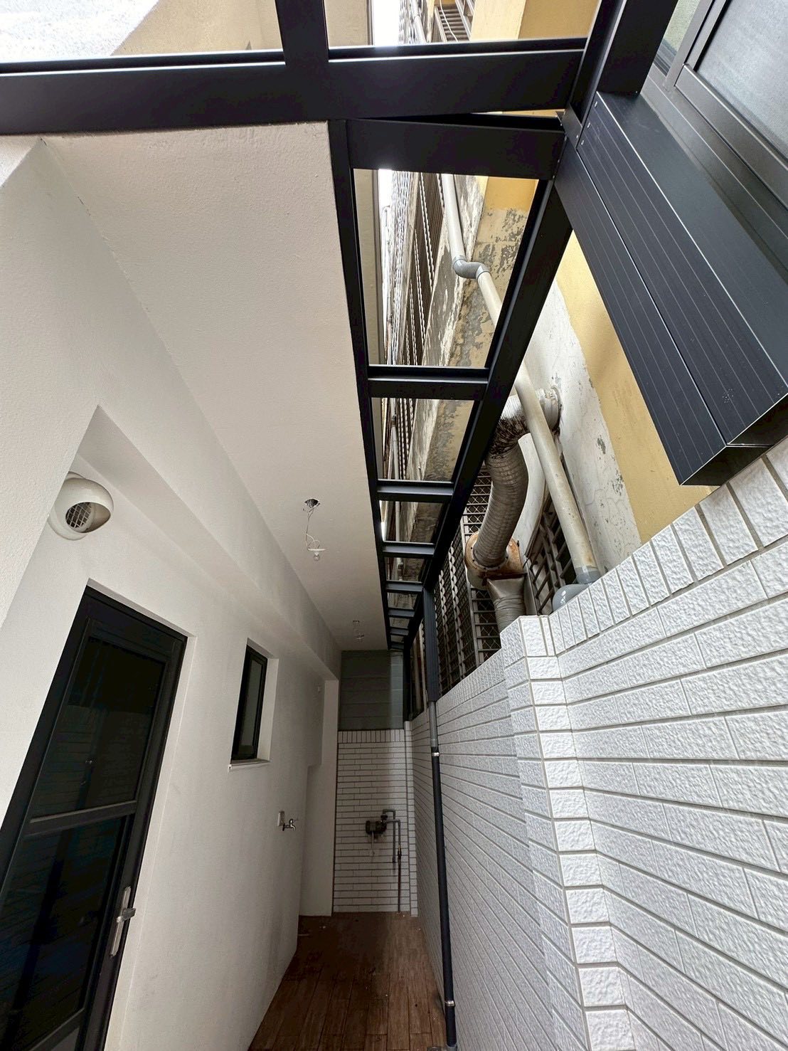 台南採光罩骨架搭建